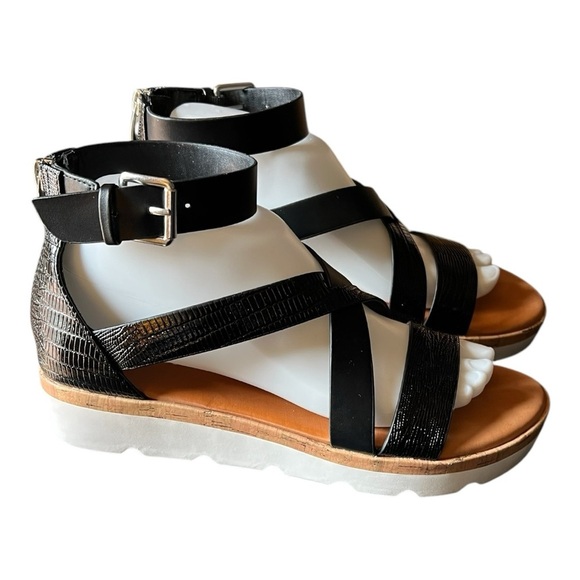 Nine West Black Reptile Print Ankle Sandals Size 7.5M - Picture 8 of 11